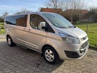Gebraucht Ford Tourneo 131 PS (96 kW) 2017 Silber Van / Kleinbus