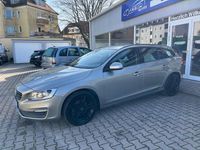 Gebraucht Volvo V60 Business Edition 190 PS (139 kW) 2015 Grau Kombi