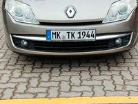 Gebraucht Renault Laguna III Expression 110 PS (80 kW) 2009 Gold Limousine