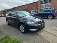 Gebraucht Skoda Rapid Ambition 90 PS (66 kW) 2017 Schwarz Kleinwagen