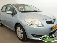 Gebraucht Toyota Auris Luna 124 PS (91 kW) 2007 Blau Kleinwagen