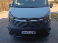 Gebraucht Opel Vivaro 120 PS (88 kW) 2015 Weiß Van / Kleinbus