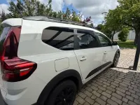 Gebraucht Dacia Jogger Expression 101 PS (74 kW) 2023 Weiß Van / Kleinbus