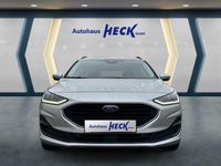 Gebraucht Ford Focus Cool & Connect 125 PS (91 kW) 2022 Silber Kombi