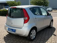 Gebraucht Opel Agila Edition 94 PS (69 kW) 2012 Silber Kleinwagen