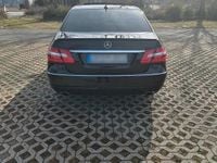 Gebraucht Mercedes E300 231 PS (169 kW) 2011 Schwarz Limousine