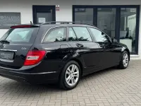 Gebraucht Mercedes C200 Elegance 136 PS (100 kW) 2013 Schwarz Kombi