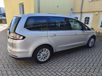 Gebraucht Ford Galaxy Titanium 160 PS (117 kW) 2017 Polarsilber metallic Van / Kleinbus