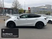 Usata Tesla Model Y Performance 392 kW (533 CV) 2022 Bianco SUV