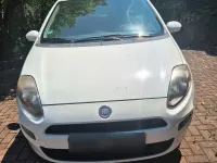 Gebraucht Fiat Punto 78 PS (57 kW) 2012 Weiß Kleinwagen