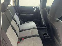 Second-hand Dodge Nitro SE 177 CP (130 kW) 2010 Negru SUV