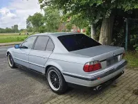 Gebraucht BMW 735 235 PS (172 kW) 1998 Silber Limousine