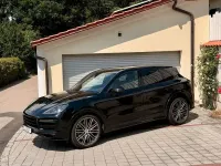 Gebraucht Porsche Cayenne GTS 460 PS (338 kW) 2023 Schwarz SUV