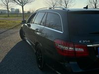 Gebraucht Mercedes E350 292 PS (214 kW) 2010 Schwarz Kombi