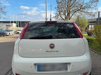 Gebraucht Fiat Punto 105 PS (77 kW) 2016 Weiß Kleinwagen