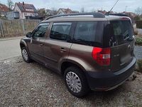 Gebraucht Skoda Yeti 140 PS (102 kW) 2012 Braun SUV