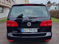 Gebraucht VW Touran 105 PS (77 kW) 2012 Schwarz Van / Kleinbus