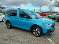 Gebraucht Ford Tourneo Connect Active 122 PS (89 kW) 2024 Blau Van / Kleinbus