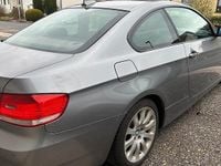 Gebraucht BMW 330 272 PS (200 kW) 2007 Grau Coupé