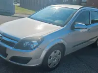 Gebraucht Opel Astra 90 PS (66 kW) 2006 Silber Kombi