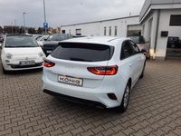 Gebraucht Kia Ceed Edition 7 101 PS (74 kW) 2023 Weiß Kleinwagen