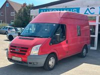 Käytetty Ford Transit 85 HP (62 kW) 2010 Punainen Tila-auto