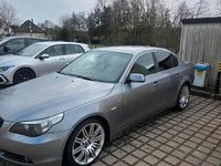 Gebraucht BMW 530 218 PS (160 kW) 2005 Silber Limousine