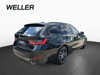 Gebraucht BMW 330e Comfort Edition 292 PS (214 kW) 2023 Black sapphire (schwarz) Kombi