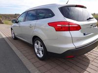 Gebraucht Ford Focus Titanium 125 PS (91 kW) 2018 Silber Kombi