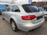 Gebraucht Audi A4 Attraction 160 PS (117 kW) 2008 Eissilber metallic Kombi