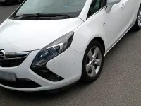 Gebraucht Opel Zafira Tourer 131 PS (96 kW) 2016 Weiß Van / Kleinbus