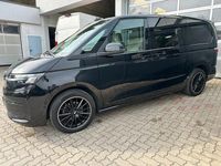Second-hand VW Multivan Life 150 CP (110 kW) 2023 Negru Monovolum