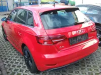 Gebraucht Audi e-tron Sport 204 PS (150 kW) 2020 Rot SUV