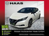Gebraucht Nissan Leaf Tekna 110 kW (150 PS) 2020 Pearl white/black m Kleinwagen