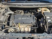 Gebraucht Opel Astra Selection 116 PS (85 kW) 2015 Grau Limousine