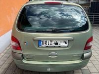 Second-hand Renault Scénic Expression 107 CP (78 kW) 2002 Verde Monovolum