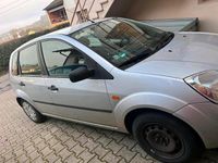 Gebraucht Ford Fiesta 95 PS (69 kW) 2004 Grau Kleinwagen