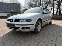 Usata Seat Leon 101 CV (74 kW) 2003 Argento Utilitaria
