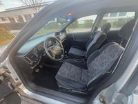 Gebraucht Opel Vectra 101 PS (74 kW) 1997 Silber Limousine
