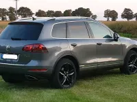 Gebraucht VW Touareg 239 PS (175 kW) 2010 Grau SUV