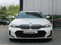 Gebraucht BMW 330e M Sport 292 PS (214 kW) 2025 Weiß Limousine