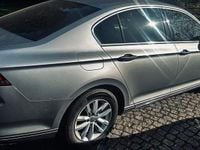 Używany VW Passat Highline 150 KM (110 kW) 2015 Srebrny Sedan/Limuzyna