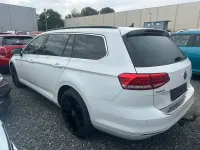 Gebraucht VW Passat Comfortline 190 PS (139 kW) 2016 Weiß Kombi