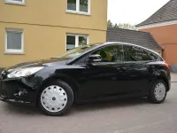Gebraucht Ford Focus SYNC Edition 101 PS (74 kW) 2014 Schwarz Limousine