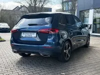 Gebraucht Mercedes B200 Progressive 163 PS (119 kW) 2020 Blaumetallic Kleinwagen