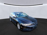 Gebraucht VW Passat Basis 150 PS (110 kW) 2021 Deep black perleffekt Kombi
