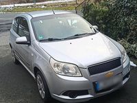 Gebraucht Chevrolet Aveo 100 PS (73 kW) 2010 Silber Kleinwagen