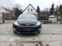 Gebraucht Ford Mondeo Ambiente 140 PS (102 kW) 2013 Blau Limousine