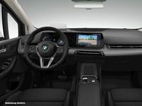 Gebraucht BMW 220 Active Tourer Luxury Line 150 PS (110 kW) 2025 Alpinweiss Van / Kleinbus