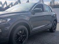 Usata VW T-Roc 150 CV (110 kW) 2018 Grigio SUV